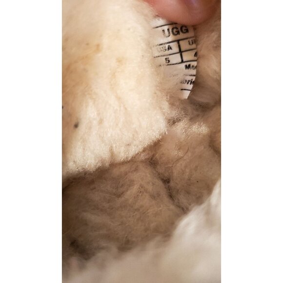 UGG Womens Black Suede Moccasin Slippers Pink Laces Shearling Lining Size 5 - Picture 8 of 8